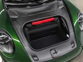 Porsche 911 (2026) thumbnail 23