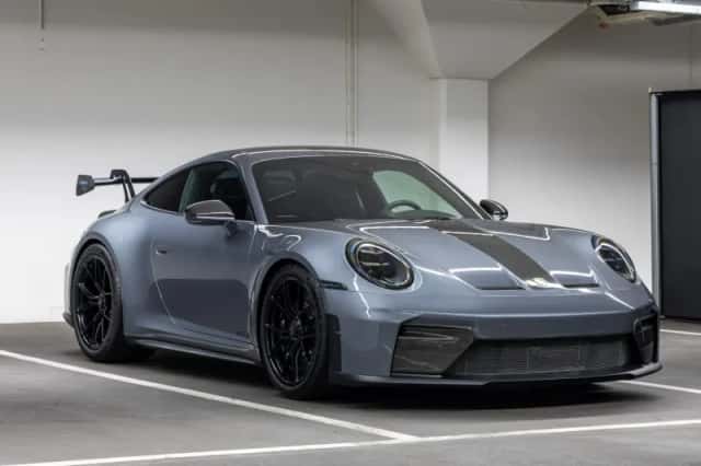 Porsche 911 (2026) thumbnail 5