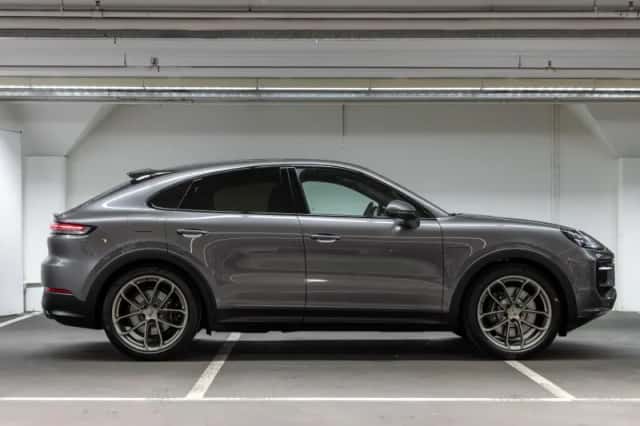 Porsche Cayenne (2026) thumbnail 6