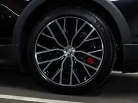 Porsche Taycan (2024) thumbnail 15