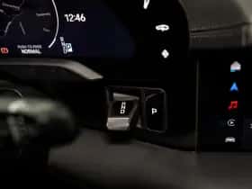 Porsche Taycan (2024) thumbnail 49