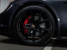 Porsche Taycan (2024) thumbnail 16