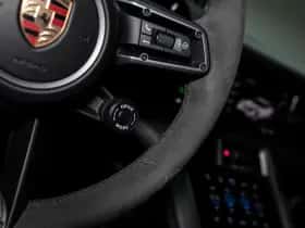 Porsche Taycan (2024) thumbnail 27