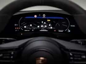Porsche Taycan (2024) thumbnail 28