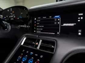 Porsche Taycan (2024) thumbnail 36