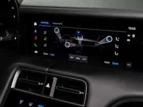 Porsche Taycan (2024) thumbnail 37