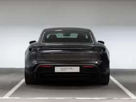 Porsche Taycan (2024) thumbnail 7