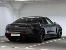 Porsche Taycan (2024) thumbnail 8