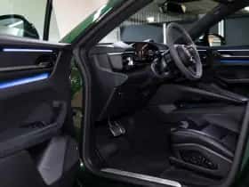 Porsche Macan (2024) thumbnail 22