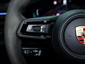 Porsche Macan (2024) thumbnail 26