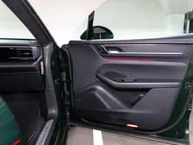 Porsche Macan (2024) thumbnail 45