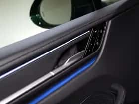 Porsche Macan (2024) thumbnail 48