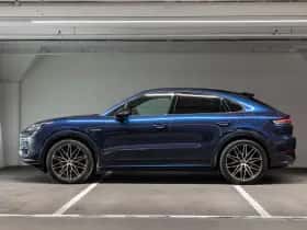 Porsche Cayenne (2026) thumbnail 2