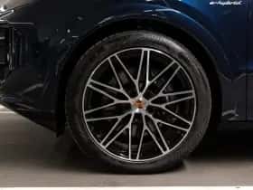 Porsche Cayenne (2026) thumbnail 15