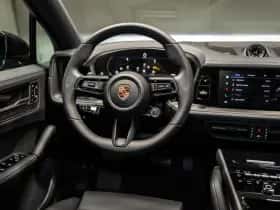Porsche Cayenne (2026) thumbnail 18