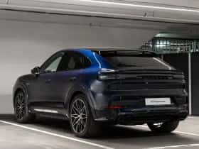Porsche Cayenne (2026) thumbnail 3