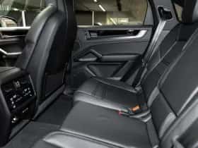 Porsche Cayenne (2026) thumbnail 40
