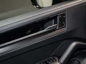 Porsche Cayenne (2026) thumbnail 52