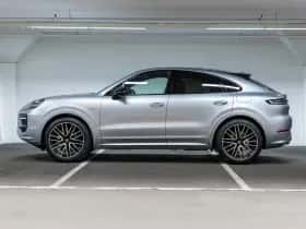 Porsche Cayenne (2026) thumbnail 2