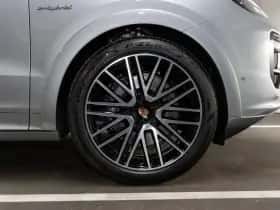 Porsche Cayenne (2026) thumbnail 14