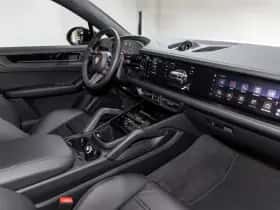 Porsche Cayenne (2026) thumbnail 34