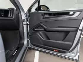 Porsche Cayenne (2026) thumbnail 43