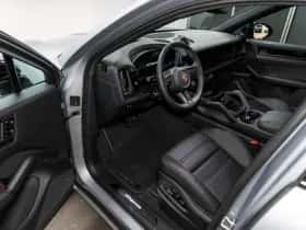 Porsche Cayenne (2026) thumbnail 46