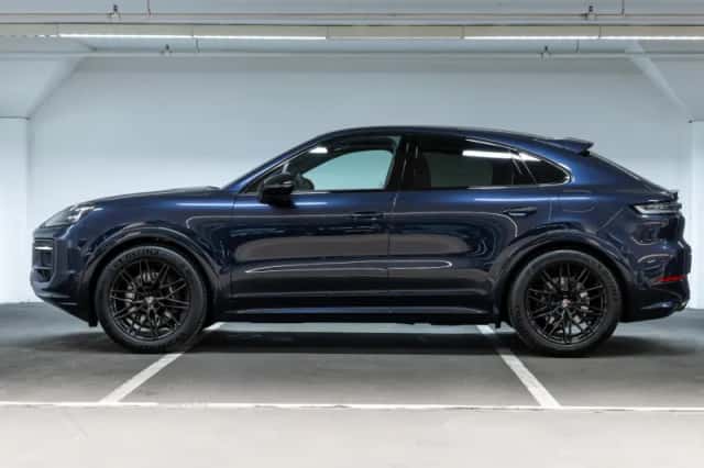 Porsche Cayenne (2026) thumbnail 2