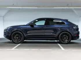 Porsche Cayenne (2026) thumbnail 2