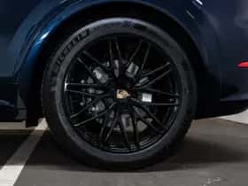 Porsche Cayenne (2026) thumbnail 11