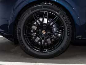 Porsche Cayenne (2026) thumbnail 12