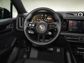 Porsche Cayenne (2026) thumbnail 17