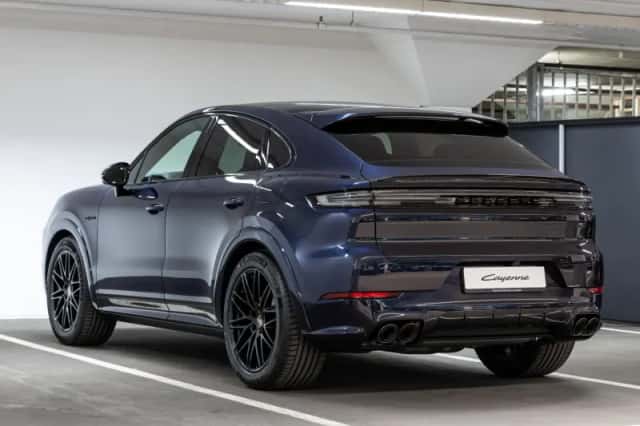 Porsche Cayenne (2026) thumbnail 3