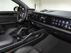 Porsche Cayenne (2026) thumbnail 23