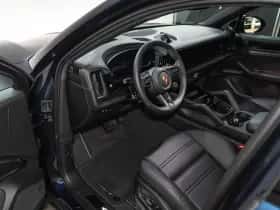 Porsche Cayenne (2026) thumbnail 34