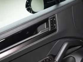 Porsche Cayenne (2026) thumbnail 41