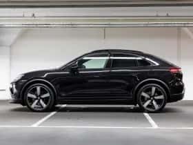 Porsche Macan (2026) thumbnail 2