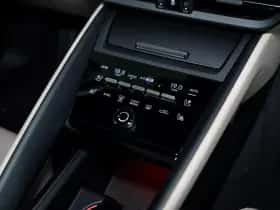 Porsche Macan (2026) thumbnail 19