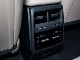 Porsche Macan (2026) thumbnail 49