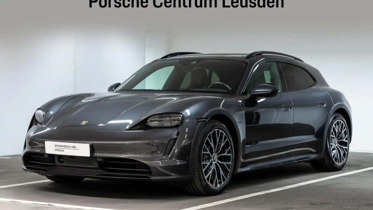 Porsche Taycan (2021) — foto 1