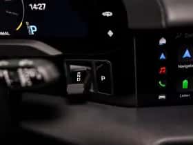 Porsche Taycan (2021) thumbnail 27