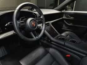 Porsche Taycan (2026) thumbnail 16