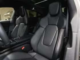 Porsche Taycan (2026) thumbnail 17