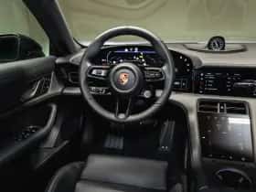 Porsche Taycan (2026) thumbnail 18
