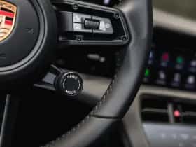 Porsche Taycan (2026) thumbnail 25