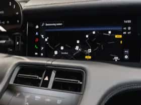 Porsche Taycan (2026) thumbnail 33