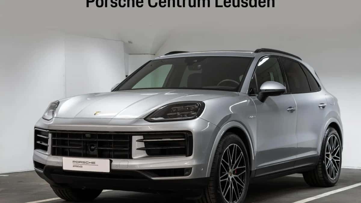 Porsche Cayenne (2024) — foto 1
