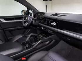 Porsche Cayenne (2024) thumbnail 18