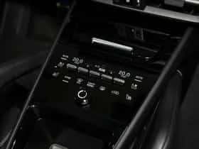 Porsche Cayenne (2024) thumbnail 24