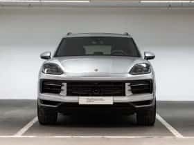 Porsche Cayenne (2024) thumbnail 4